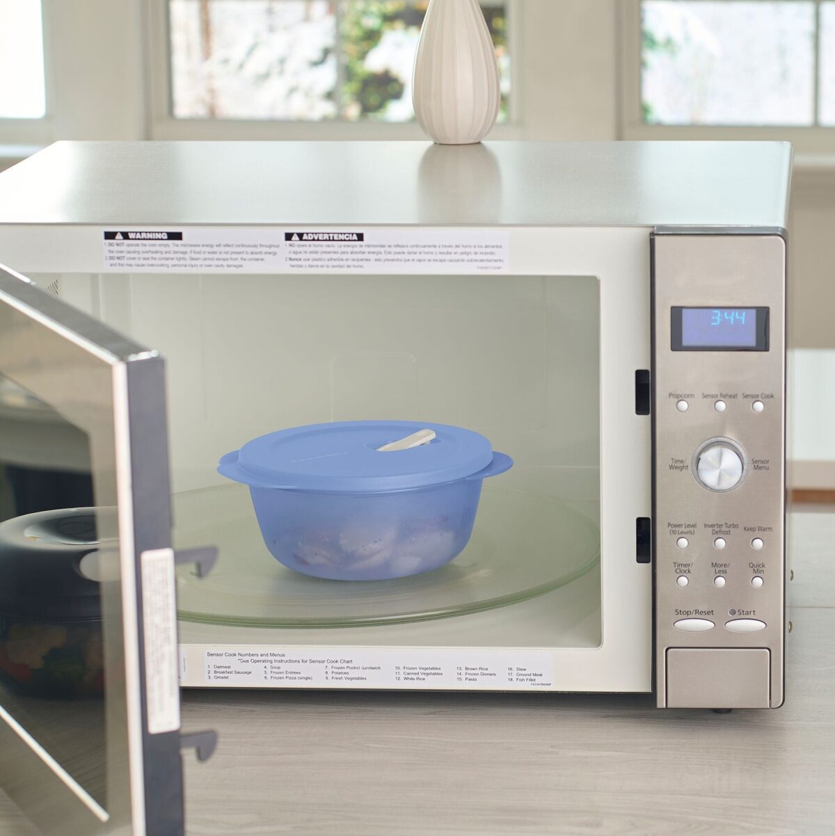 Microwave Container 1.3L + Bottle 500 ml - Image 3
