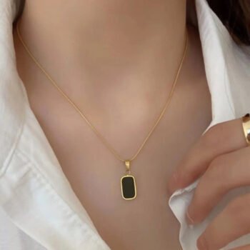 Rectangle Necklace
