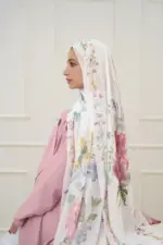 Camellia in Chiffon - Image 5