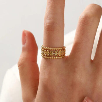 Layers Ring