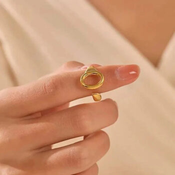 Circle Ring