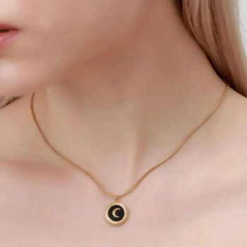 Crimson Necklace