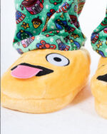 Tongue Out Feetbuns - Image 3